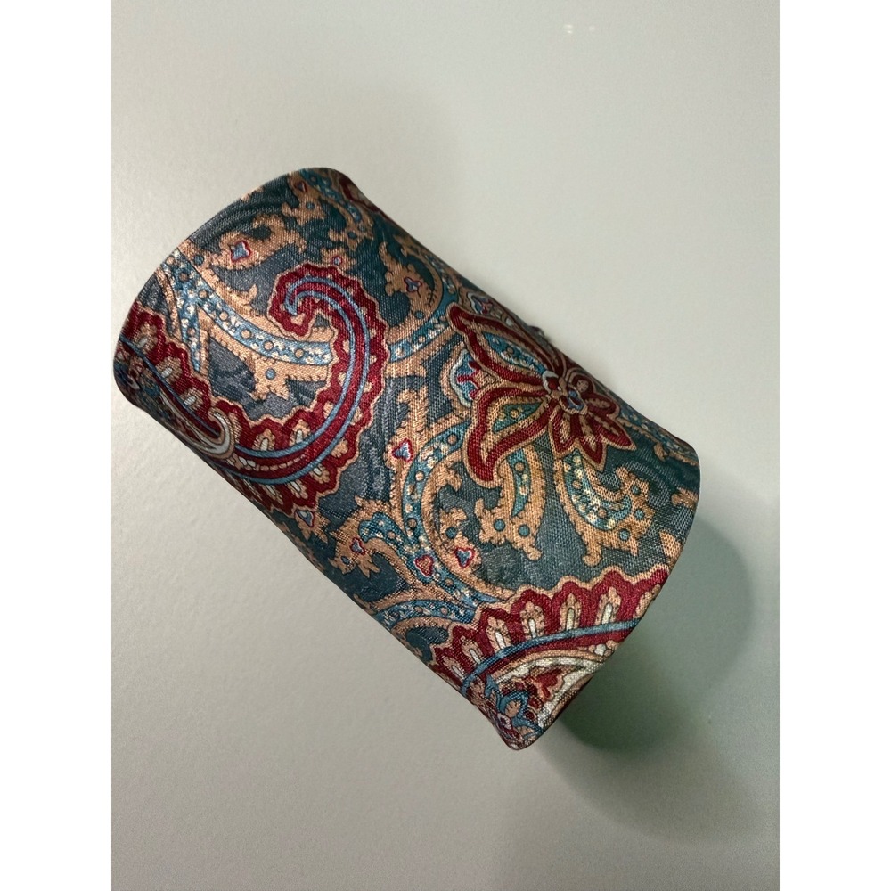 Surrey Vintage Mens Paisley Floral Necktie Blue Burgundy Made in USA Polyester